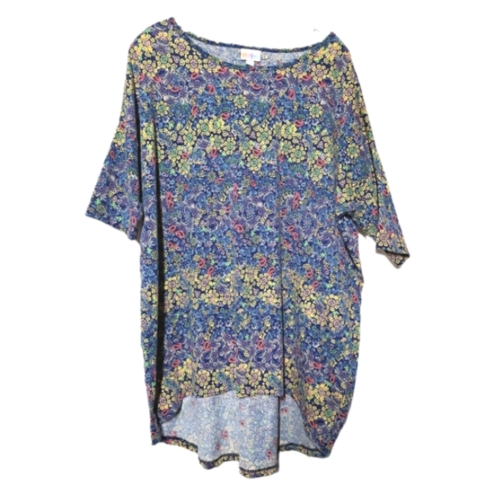 Tunic with Throwback Pattern